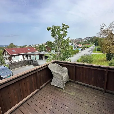 Apartment Stylish House With Large Windows Sandnes (Rogaland)