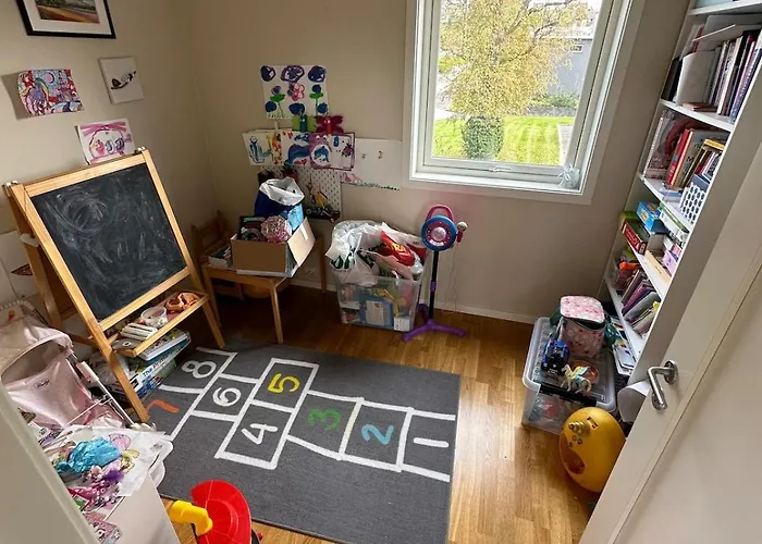 Apartamento Stylish House With Large Windows